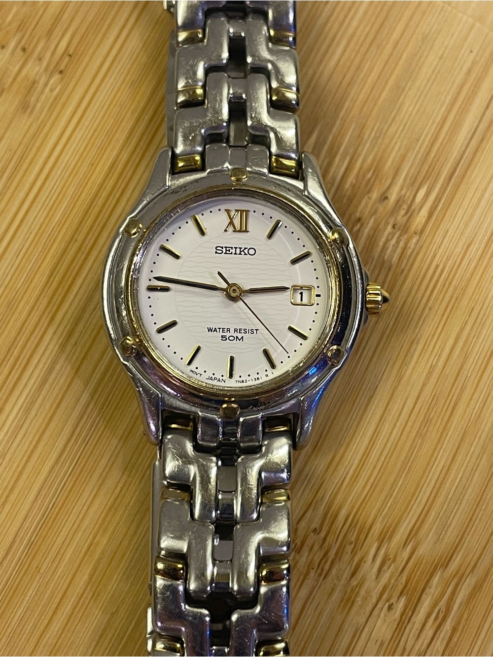 Vintage 1990s Women’s Seiko 7N32-0049 Two-Tone Quartz Watch
